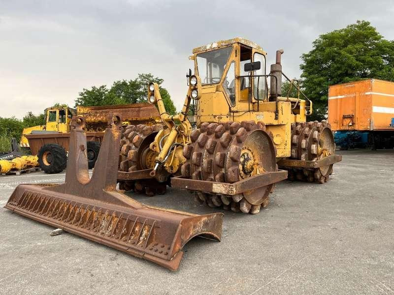 Caterpillar 825 + porte engins - Compactador: foto 3 Caterpillar 825 + porte engins - Compactador: foto 3