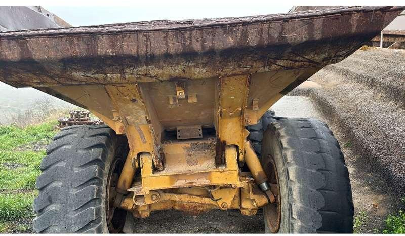 Caterpillar D250B - Dúmper: foto 4 Caterpillar D250B - Dúmper: foto 4