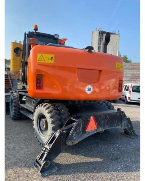 Hitachi ZX170W-5B - Excavadora de ruedas: foto 5 Hitachi ZX170W-5B - Excavadora de ruedas: foto 5