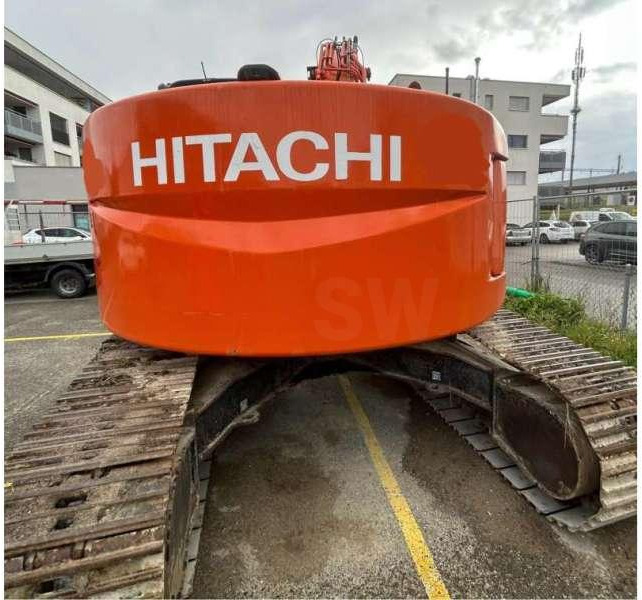 Hitachi ZX225USLC-3 - Excavadora de cadenas: foto 4 Hitachi ZX225USLC-3 - Excavadora de cadenas: foto 4