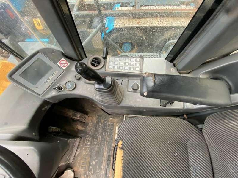 Cargadora de ruedas Liebherr L554: foto 18