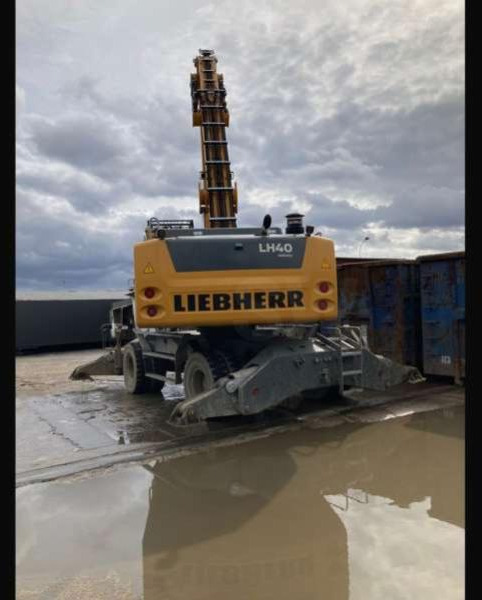 Liebherr LH40M LITRONIC - Manipulador de materiales: foto 4 Liebherr LH40M LITRONIC - Manipulador de materiales: foto 4