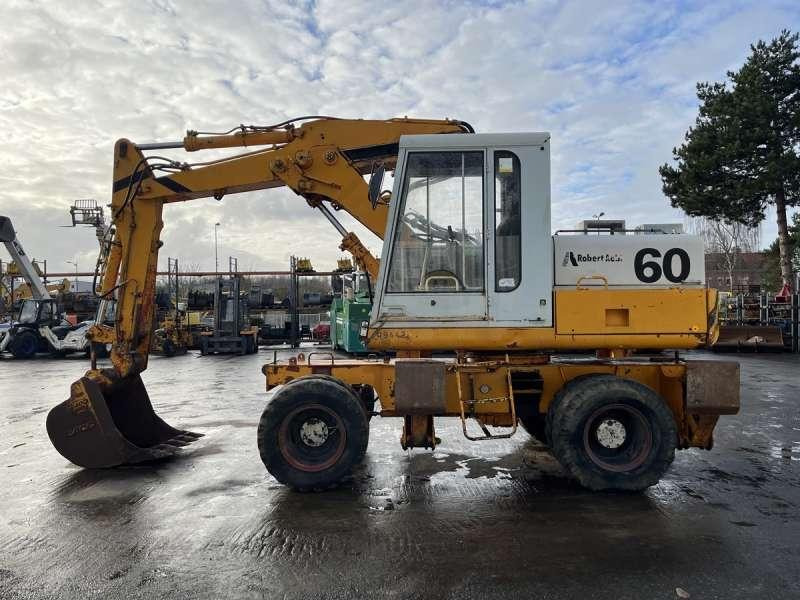 Poclain P60 - Excavadora de ruedas: foto 4 Poclain P60 - Excavadora de ruedas: foto 4