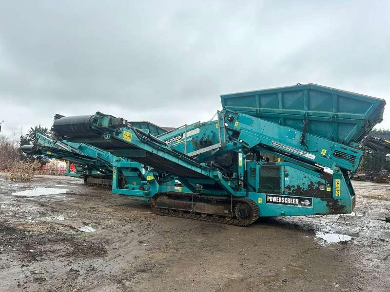 Powerscreen Warrior 1400 - Cribadora: foto 1 Powerscreen Warrior 1400 - Cribadora: foto 1