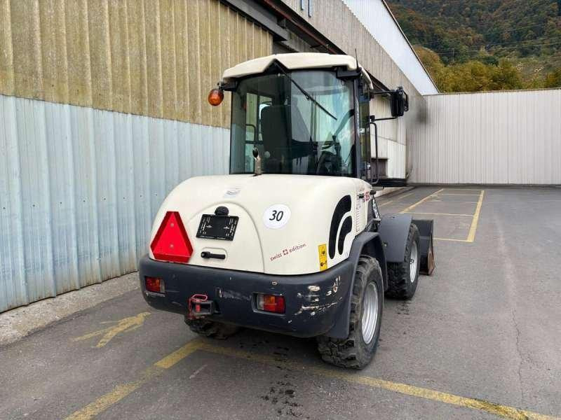 Cargadora articulada Schaeff TL65: foto 13