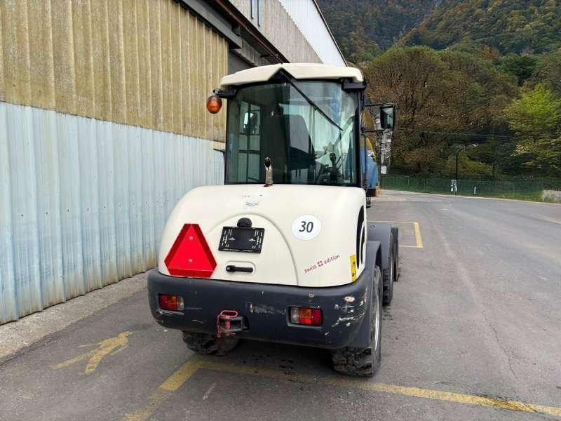 Cargadora articulada Schaeff TL65: foto 28