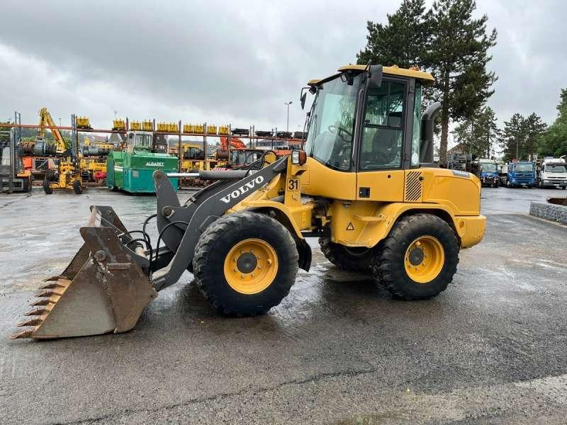 Volvo L30G - Cargadora de ruedas: foto 3 Volvo L30G - Cargadora de ruedas: foto 3