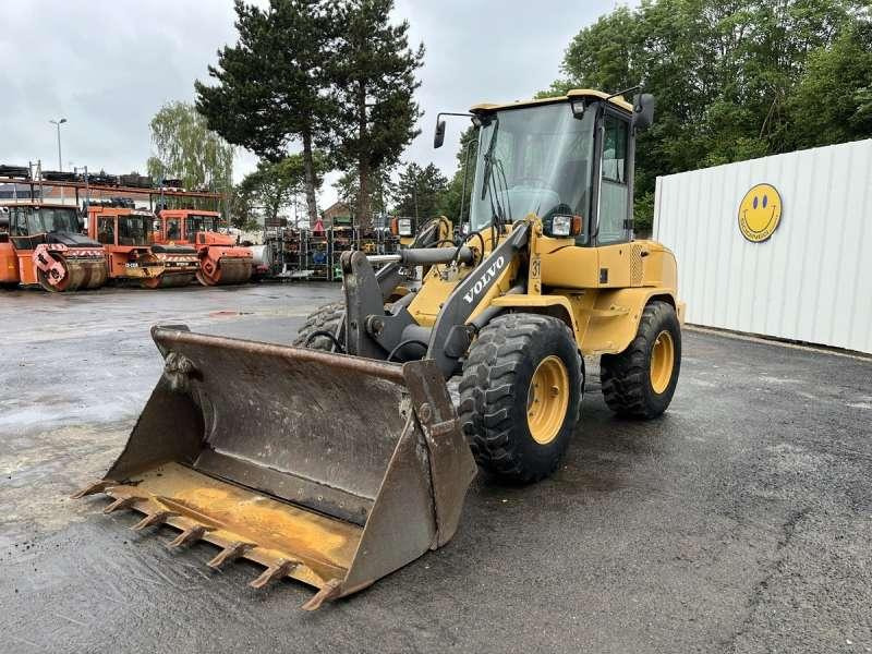 Volvo L30G - Cargadora de ruedas: foto 2 Volvo L30G - Cargadora de ruedas: foto 2