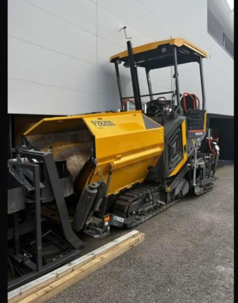 Volvo P2820D MACHINE SUISSE - Pavimentadora de asfalto: foto 1 Volvo P2820D MACHINE SUISSE - Pavimentadora de asfalto: foto 1