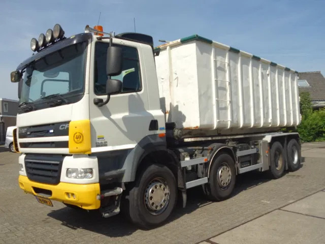 DAF CF 410 8X4 NCH CONTAINER SYSTEEM 32 TON 90 graden silo containers - Camión con equipo de cable: foto 3 DAF CF 410 8X4 NCH CONTAINER SYSTEEM 32 TON 90 graden silo containers - Camión con equipo de cable: foto 3