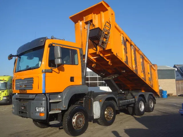 MAN TGA 41.440 8X6 MEILLER 22 CUB MANUAL GEARBOX - Camión volquete: foto 3 MAN TGA 41.440 8X6 MEILLER 22 CUB MANUAL GEARBOX - Camión volquete: foto 3