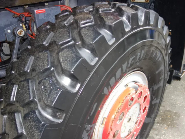 Renault Kerax 410dci euro5,6000 liter water,canon on the roof - Camión de bomberos: foto 4 Renault Kerax 410dci euro5,6000 liter water,canon on the roof - Camión de bomberos: foto 4