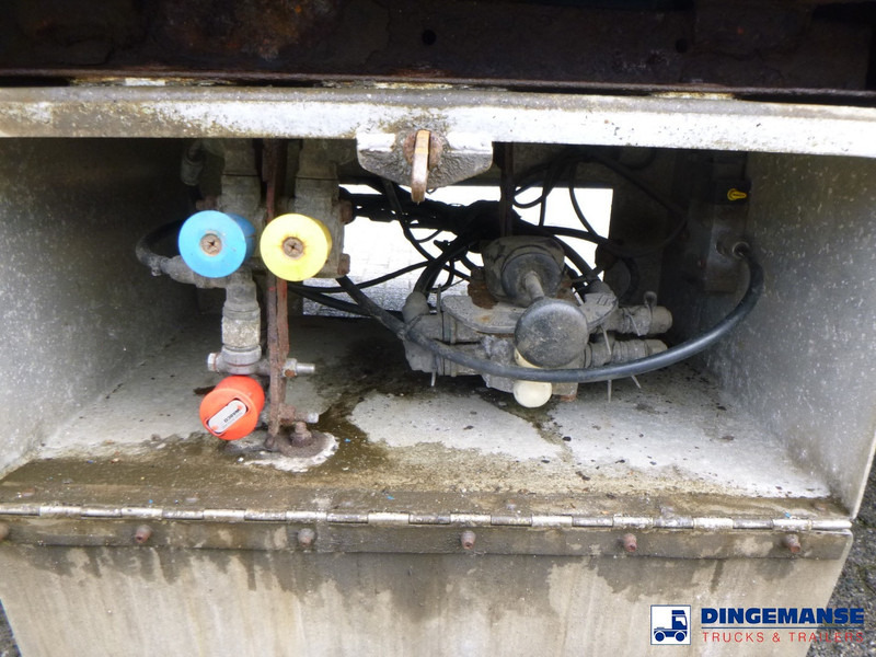 Leasing de Broshuis 3-axle semi-lowbed trailer 45 t / extendable Broshuis 3-axle semi-lowbed trailer 45 t / extendable: foto 8