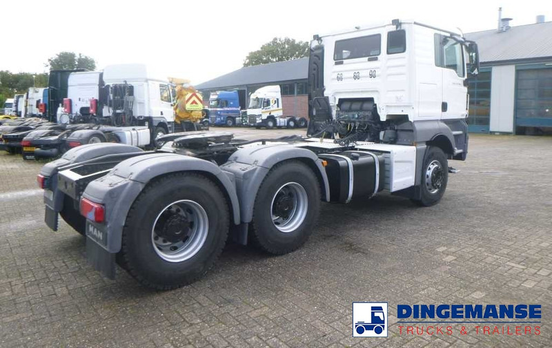 MAN TGX 33.560 6X4 + Retarder + Hydraulics / 96 t - Cabeza tractora: foto 4 MAN TGX 33.560 6X4 + Retarder + Hydraulics / 96 t - Cabeza tractora: foto 4