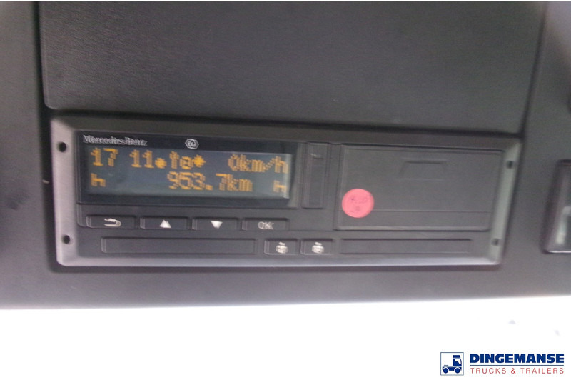 Cabeza tractora Mercedes-Benz Actros 1843 4x2 Euro 6 / ADR + PTO: foto 19