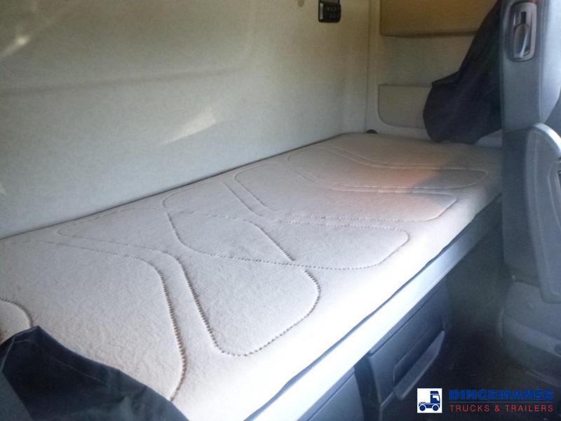 Leasing de Mercedes-Benz Arocs 1946 4x4 hydrodrive Euro 6 + hydraulics Mercedes-Benz Arocs 1946 4x4 hydrodrive Euro 6 + hydraulics: foto 17 Leasing de Mercedes-Benz Arocs 1946 4x4 hydrodrive Euro 6 + hydraulics Mercedes-Benz Arocs 1946 4x4 hydrodrive Euro 6 + hydraulics: foto 17