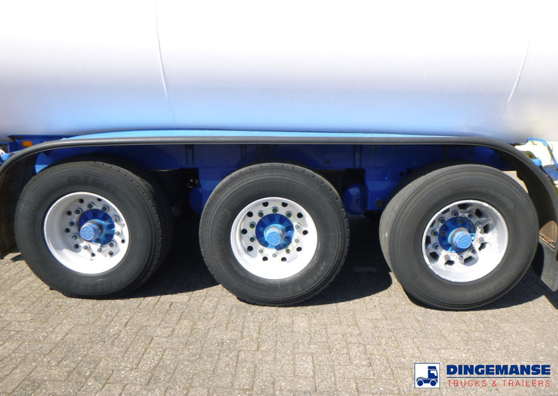 EU Gas tank steel LPG 49.9 m3 / 1comp - Semirremolque cisterna: foto 5 EU Gas tank steel LPG 49.9 m3 / 1comp - Semirremolque cisterna: foto 5
