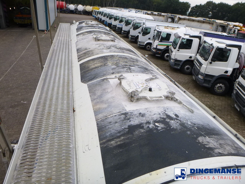 Feldbinder Powder tank alu 43 m3 / 1 comp - Semirremolque cisterna: foto 5 Feldbinder Powder tank alu 43 m3 / 1 comp - Semirremolque cisterna: foto 5