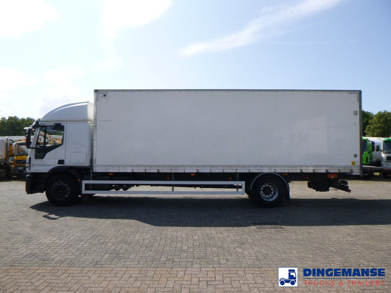 Iveco Eurocargo 180E25S RHD 4x2 Euro 6 Closed box - Camión caja cerrada: foto 5 Iveco Eurocargo 180E25S RHD 4x2 Euro 6 Closed box - Camión caja cerrada: foto 5