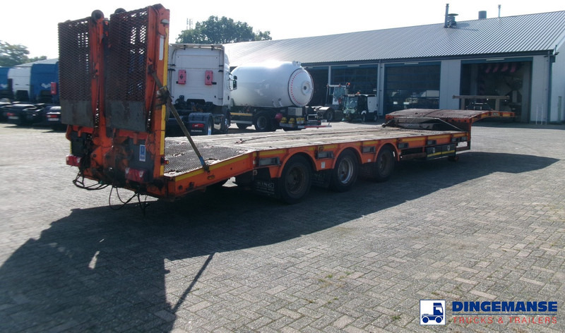 KING 3-axle semi-lowbed trailer 44T + ramps - Semirremolque góndola rebajadas: foto 4 KING 3-axle semi-lowbed trailer 44T + ramps - Semirremolque góndola rebajadas: foto 4