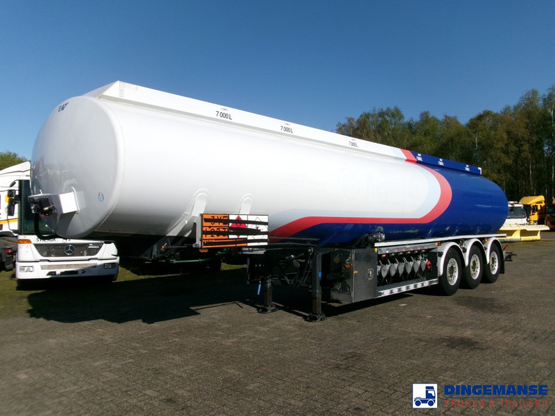 LAG Fuel tank alu 44.5 m3 / 6 comp + pump - Semirremolque cisterna: foto 1 LAG Fuel tank alu 44.5 m3 / 6 comp + pump - Semirremolque cisterna: foto 1