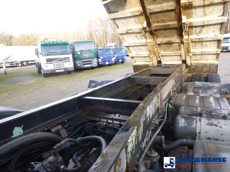 Camión volquete MAN 41.414 8x4 tipper 20 m3: foto 15