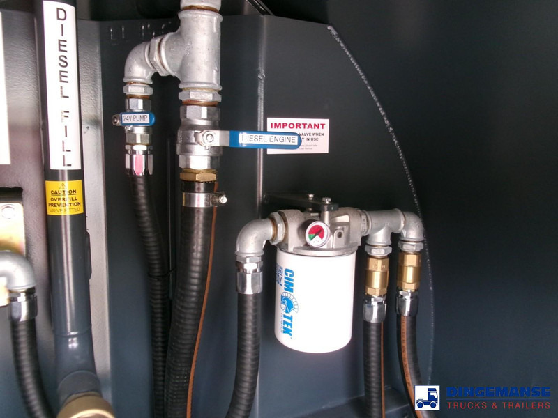 Camión cisterna MAN HX 18.330 4X4 RHD fuel tank 5.5 m3: foto 19