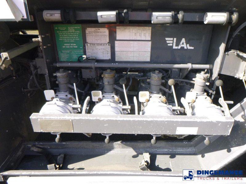 MAN TGS 26.320 6X2 RHD fuel tank 20 m3 / 4 comp - Camión cisterna: foto 5 MAN TGS 26.320 6X2 RHD fuel tank 20 m3 / 4 comp - Camión cisterna: foto 5