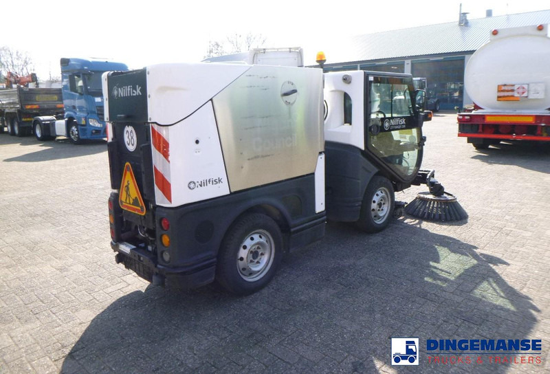 Nilfisk City Ranger CR3500 sweeper - Barredora vial: foto 4 Nilfisk City Ranger CR3500 sweeper - Barredora vial: foto 4