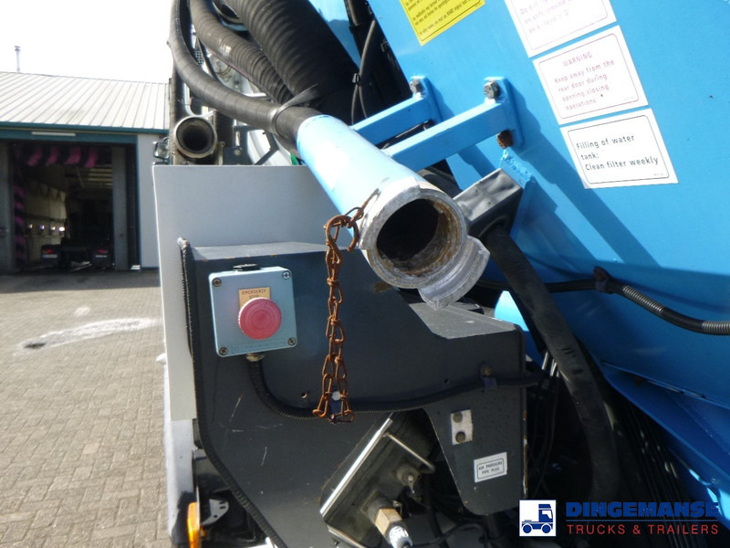 Limpieza de alcantarillado Renault Kerax 450 dxi 6x4 RHD Rivard vacuum tank 11.9 m3: foto 16