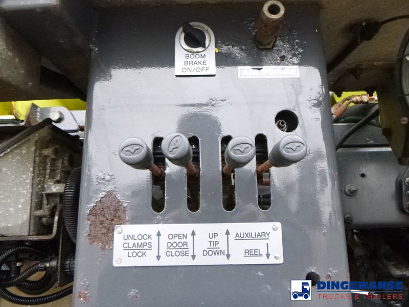 Limpieza de alcantarillado Renault Midlum 180.14 dxi 4x2 RHD Euro 5 vacuum tank 6.1 m3: foto 11