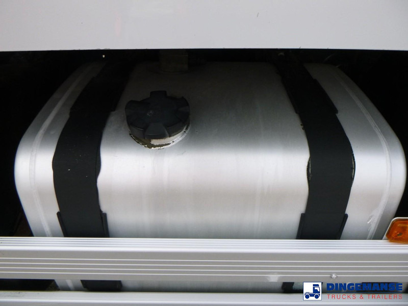 Camión cisterna Renault Premium 270 dxi 4x2 fuel tank 13.7 m3 / 4 comp: foto 9