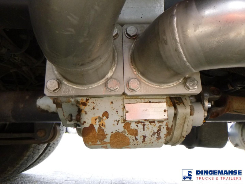 Camión cisterna Renault Premium 270 dxi 4x2 fuel tank 13.7 m3 / 4 comp: foto 15