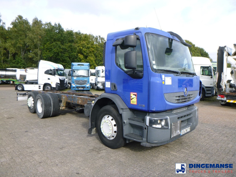Renault Premium 320 dxi 6x2 chassis ADR - Camión cisterna: foto 2 Renault Premium 320 dxi 6x2 chassis ADR - Camión cisterna: foto 2