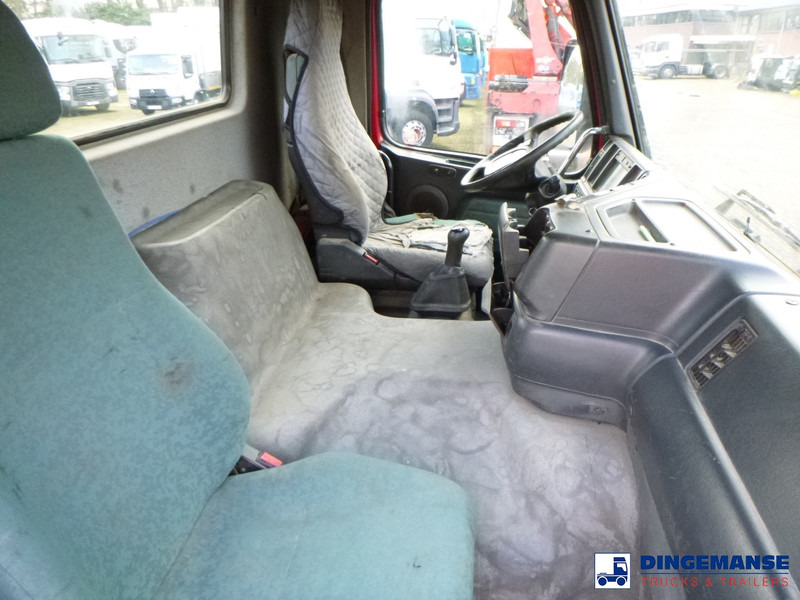 Foto del interior 2: Camión multibasculante Volvo FM12 380 6x4 Euro 2 Hiab Multilift container hook 21 t