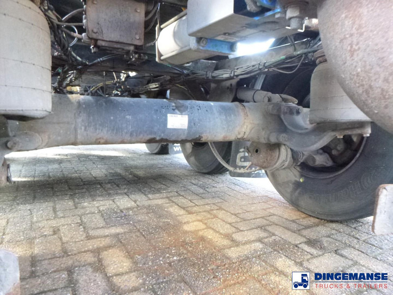 Semirremolque cisterna WHALE Vacuum tank inox 29 m3 / 1 comp + engine: foto 12 Semirremolque cisterna WHALE Vacuum tank inox 29 m3 / 1 comp + engine: foto 12