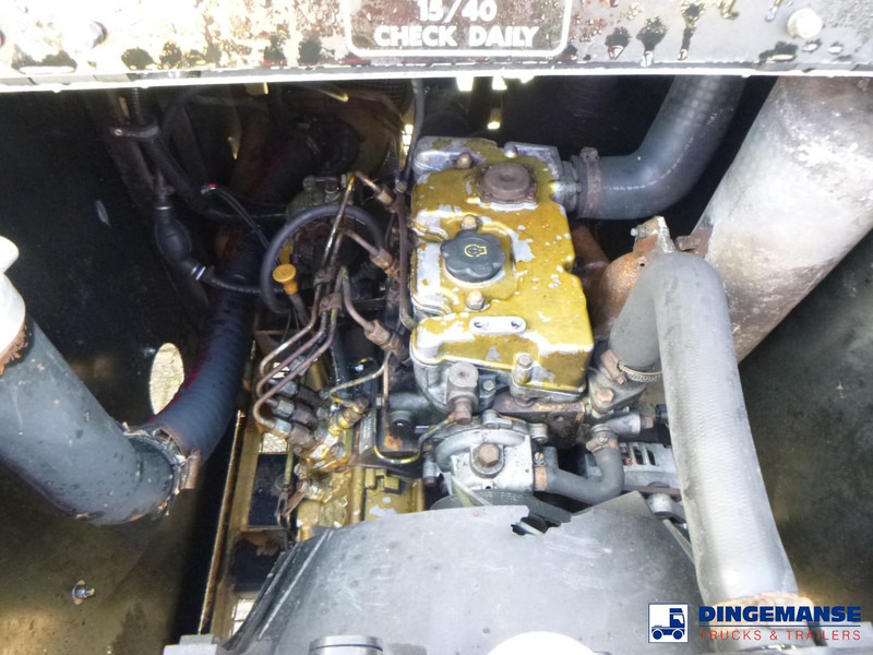Semirremolque cisterna WHALE Vacuum tank inox 29 m3 / 1 comp + engine: foto 18 Semirremolque cisterna WHALE Vacuum tank inox 29 m3 / 1 comp + engine: foto 18