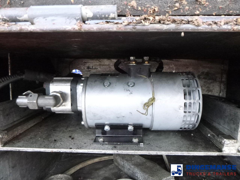 Filiat 3-axle tank trailer chassis incl supports - Semirremolque cisterna: foto 5 Filiat 3-axle tank trailer chassis incl supports - Semirremolque cisterna: foto 5