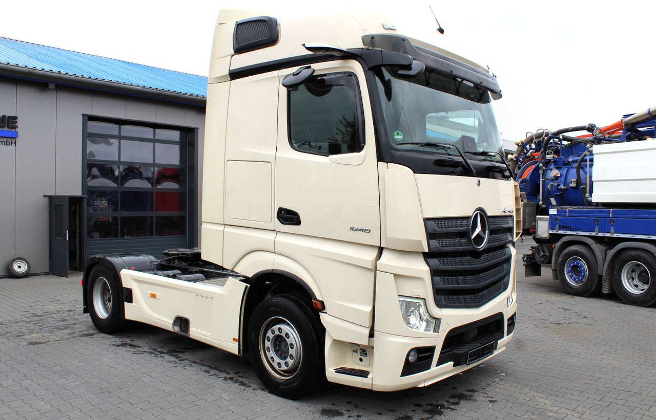 Mercedes-Benz Actros 1848 LS 4x2 BigSpace (MP5) Vollverspoiler - Cabeza tractora: foto 4 Mercedes-Benz Actros 1848 LS 4x2 BigSpace (MP5) Vollverspoiler - Cabeza tractora: foto 4
