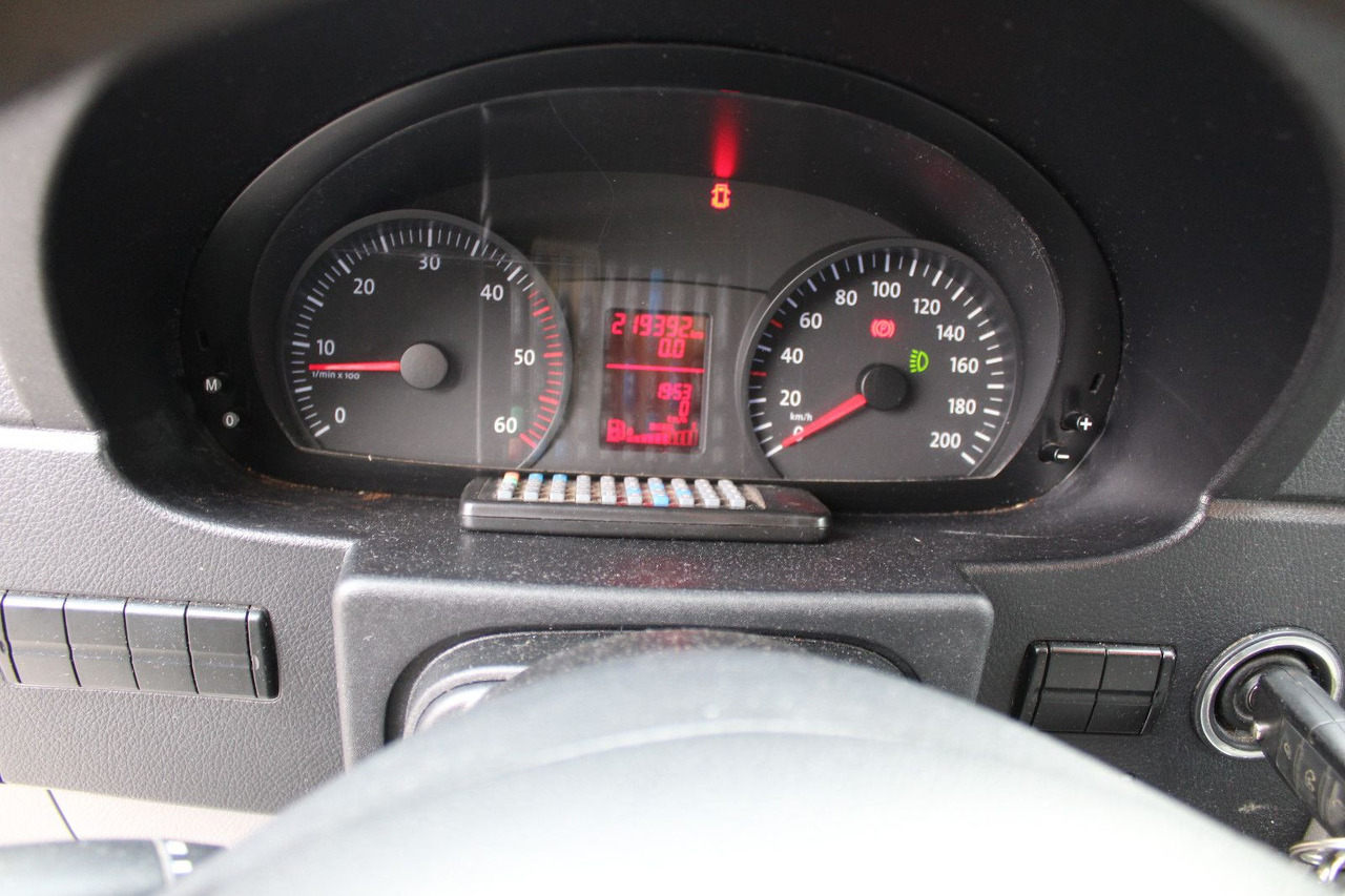 Furgón Volkswagen Crafter 2.5 TDI Kasten 3,5 t + AHK, Klima,: foto 16