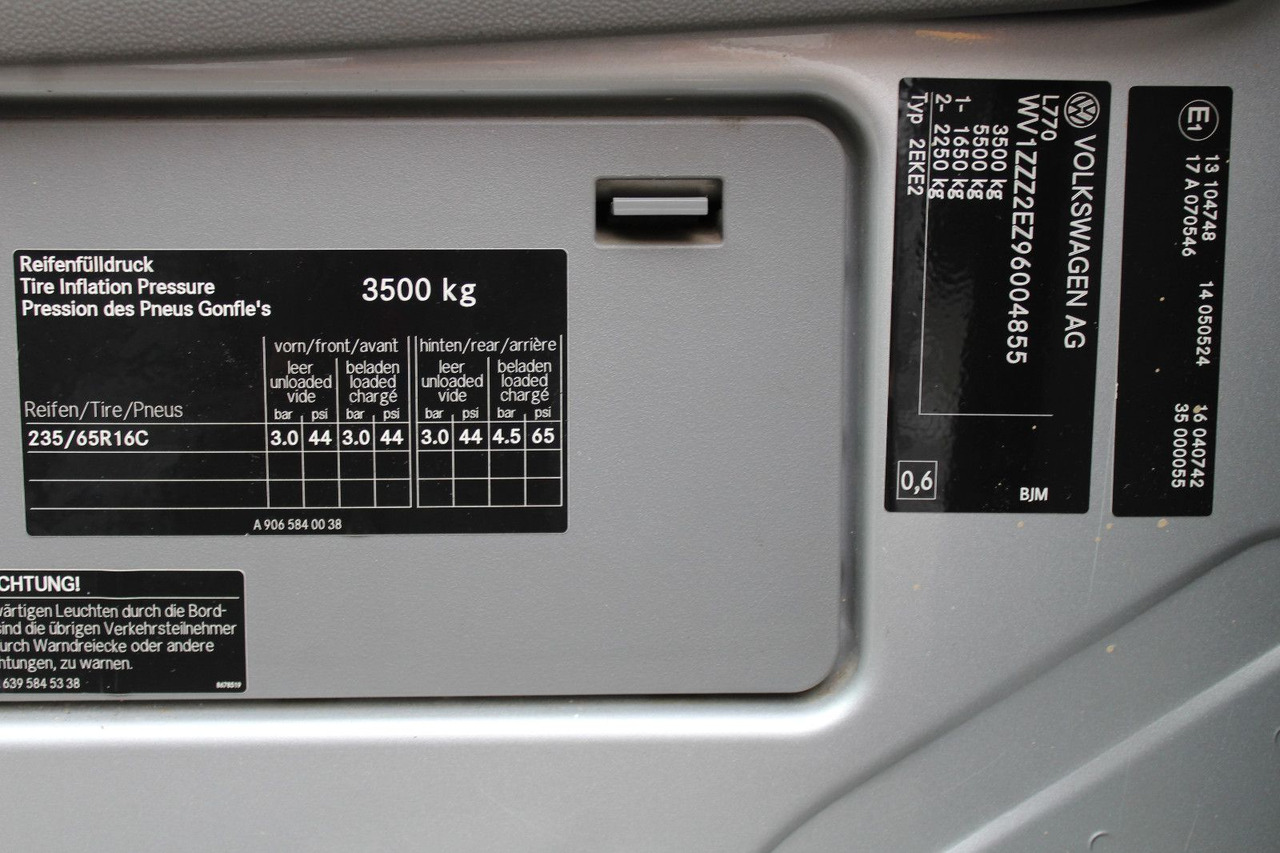 Furgón Volkswagen Crafter 2.5 TDI Kasten 3,5 t + AHK, Klima,: foto 17