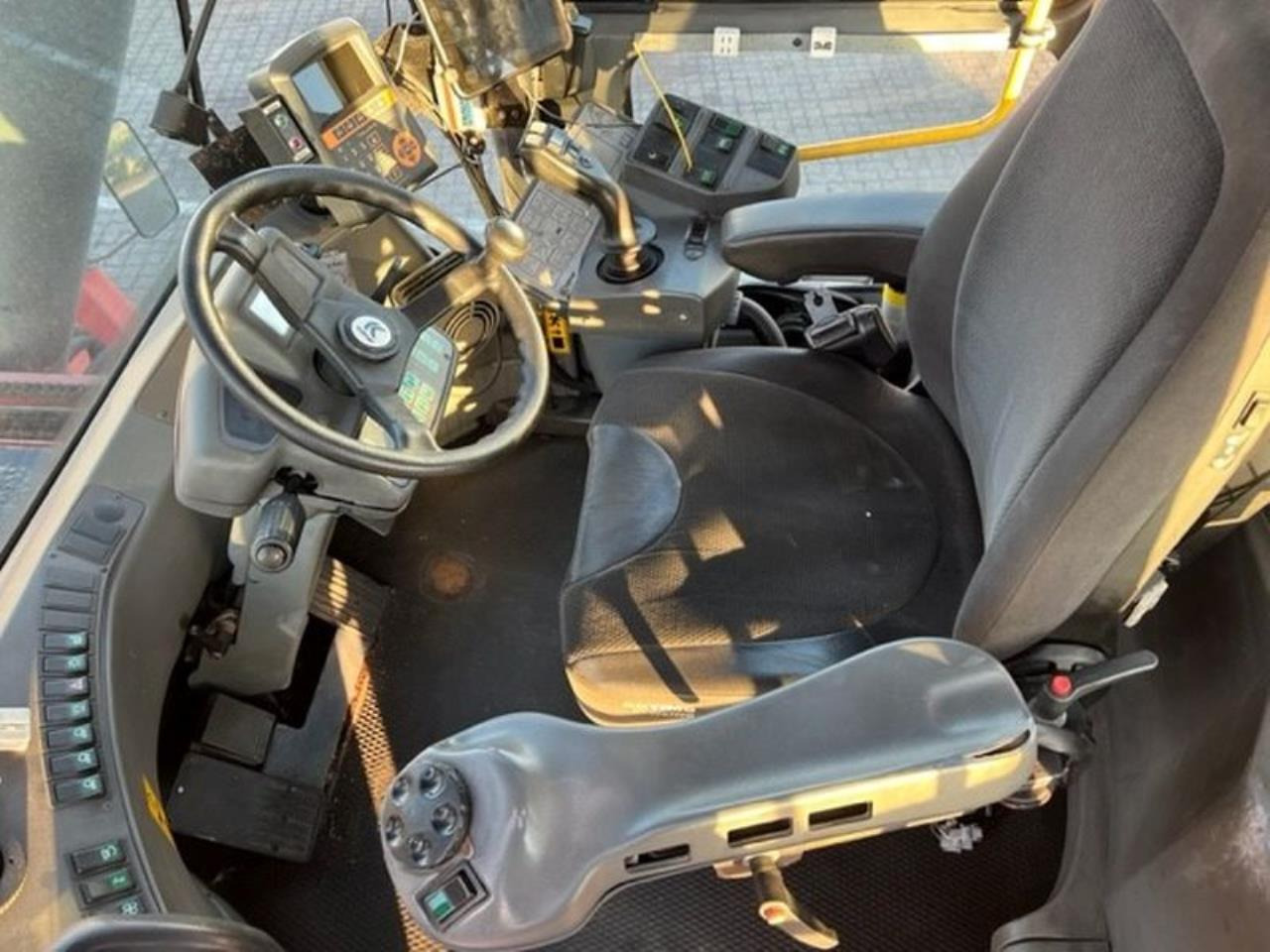 Kalmar DRF450-65S6X - Reach stacker: foto 4 Kalmar DRF450-65S6X - Reach stacker: foto 4