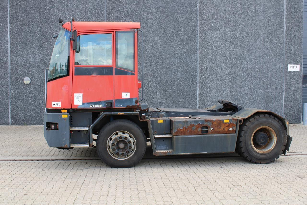 Kalmar TT618I - Tractor industrial: foto 1 Kalmar TT618I - Tractor industrial: foto 1