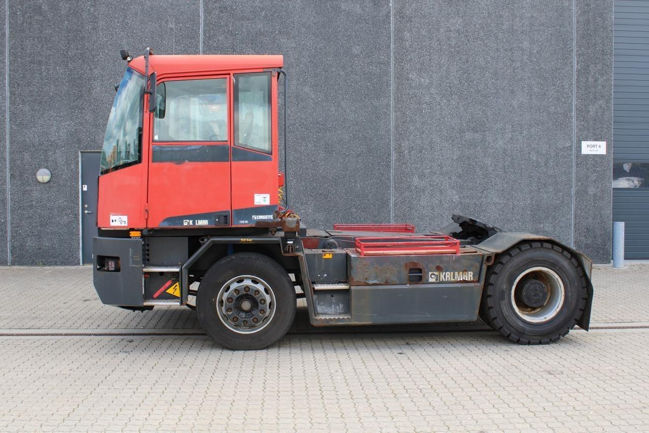 Kalmar TT618I - Tractor industrial: foto 1 Kalmar TT618I - Tractor industrial: foto 1
