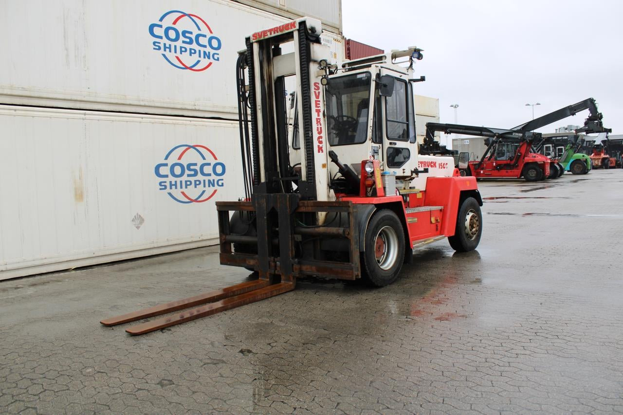 SveTruck 1560 - Carretilla elevadora diésel: foto 2 SveTruck 1560 - Carretilla elevadora diésel: foto 2