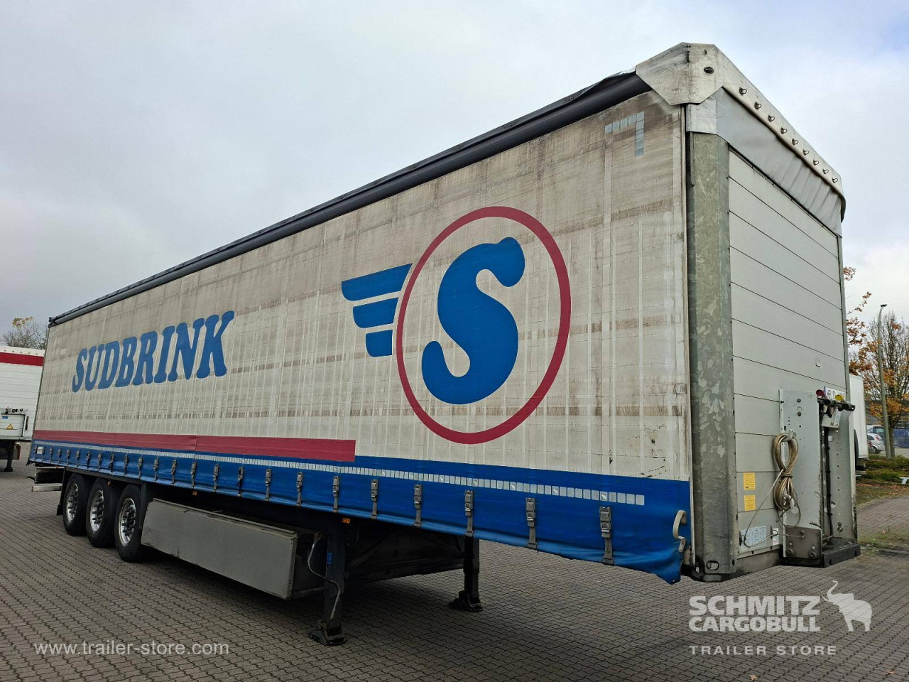 SCHMITZ Auflieger Curtainsider Standard - Semirremolque lona: foto 1 SCHMITZ Auflieger Curtainsider Standard - Semirremolque lona: foto 1
