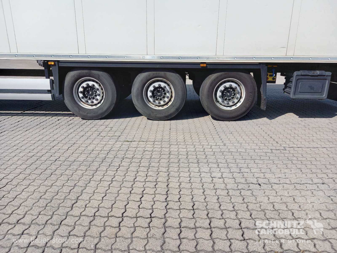 Semirremolque isotérmico SCHMITZ Auflieger Tiefkühler Standard: foto 7