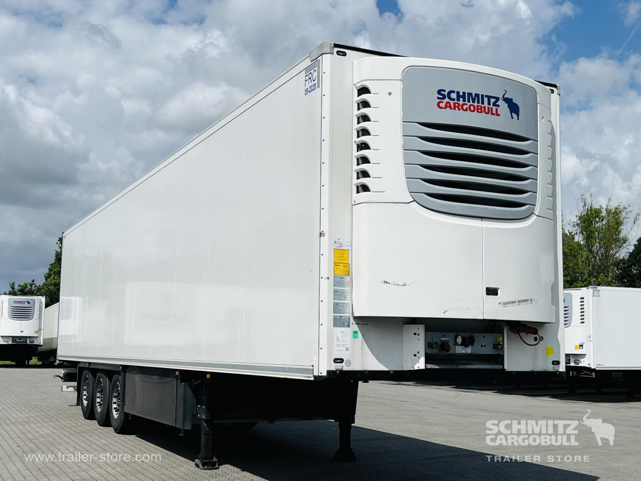 SCHMITZ Auflieger Tiefkühler Standard Double deck - Semirremolque isotérmico: foto 1 SCHMITZ Auflieger Tiefkühler Standard Double deck - Semirremolque isotérmico: foto 1