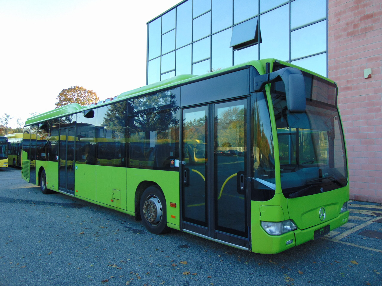 N.11 MERCEDES BENZ CITARO O530 LE – Anno 2010 - Autobús suburbano: foto 1 N.11 MERCEDES BENZ CITARO O530 LE – Anno 2010 - Autobús suburbano: foto 1