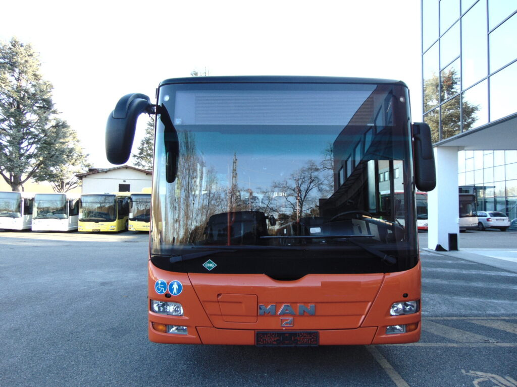 N.4 MAN LION’S CITY CNG – Anno 2014 - Autobús urbano: foto 2 N.4 MAN LION’S CITY CNG – Anno 2014 - Autobús urbano: foto 2